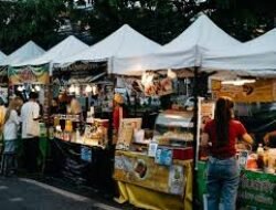 Destinasi Wisata Kuliner Paling Lezat Yang Wajib Dicoba Saat Berada Di Thailand