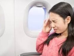 Cara Mengatasi Rasa Takut Naik Pesawat Bagi Penumpang Yang Sering Mengalami Kecemasan