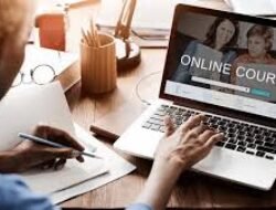 Manfaat Mengikuti Kursus Keterampilan Baru Secara Online Untuk Meningkatkan Nilai Jual Anda di Pasar Kerja